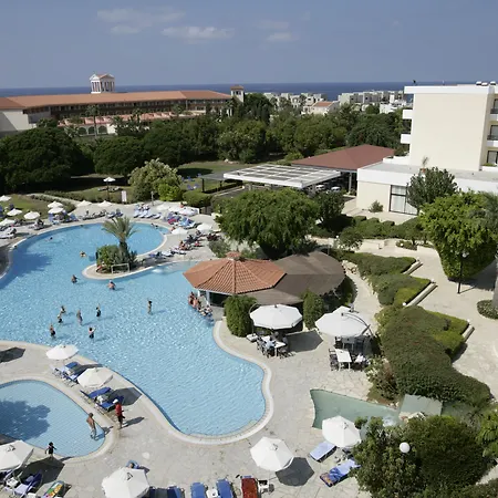 Avanti Hotel 4*