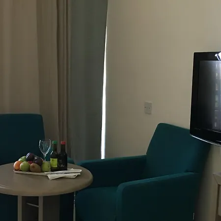 酒店 阿凡提酒店 Paphos