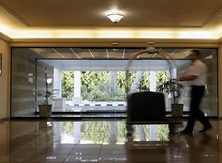 Avanti Hotel